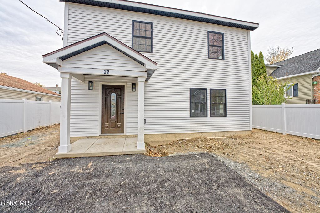 22 Natick Street, Colonie, NY 12205