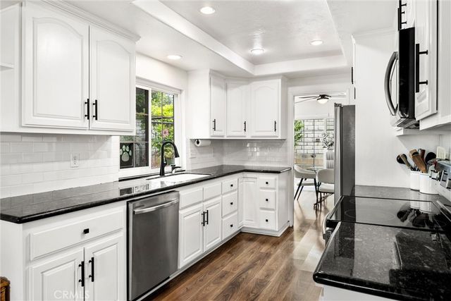 1371 Orchard Circle, Upland, CA 91786
