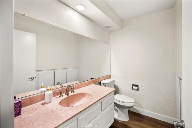1371 Orchard Circle, Upland, CA 91786