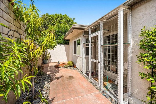 1371 Orchard Circle, Upland, CA 91786