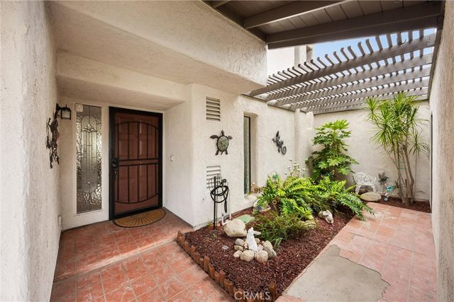 1371 Orchard Circle, Upland, CA 91786