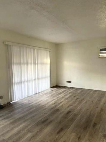 3443 HYLAND Drive, Decatur, GA 30032