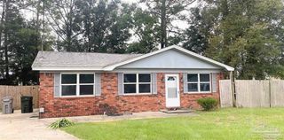 8229 Impala Ct, Pensacola, FL 32506