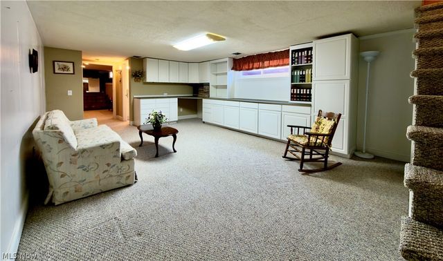 4402 Whited Drive, Vienna, WV 26105