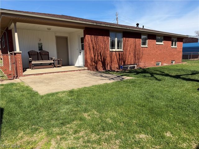 4402 Whited Drive, Vienna, WV 26105