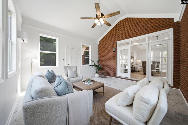 405 N Woodlake Drive, Columbia, SC 29229