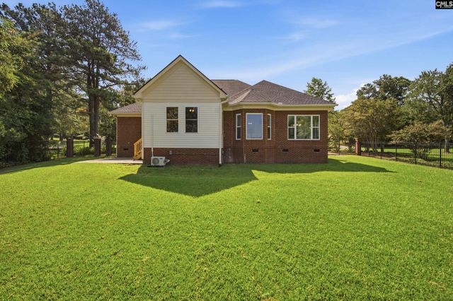 405 N Woodlake Drive, Columbia, SC 29229