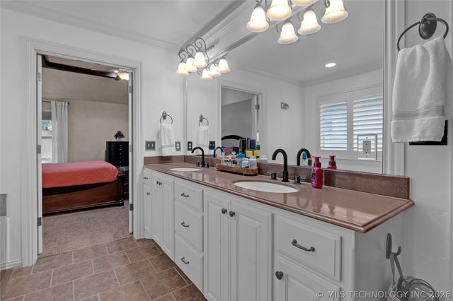 830 W 145th Street S, Glenpool, OK 74033