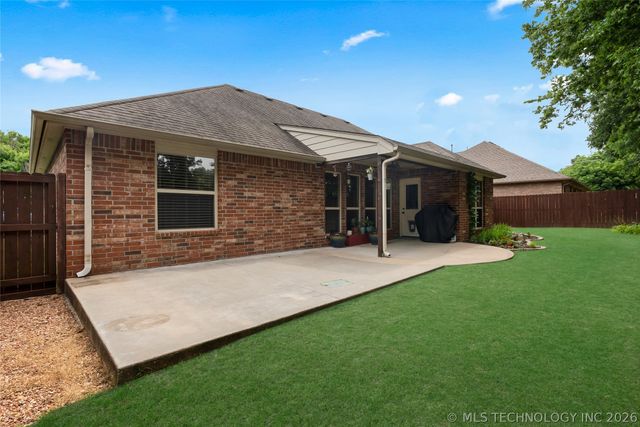830 W 145th Street S, Glenpool, OK 74033