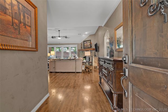 830 W 145th Street S, Glenpool, OK 74033