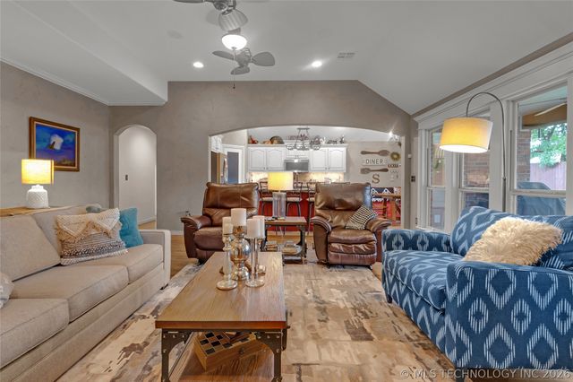 830 W 145th Street S, Glenpool, OK 74033