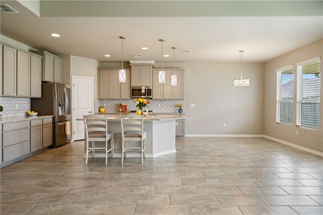 2538 Las Estrellas St, Corpus Christi, TX 78414