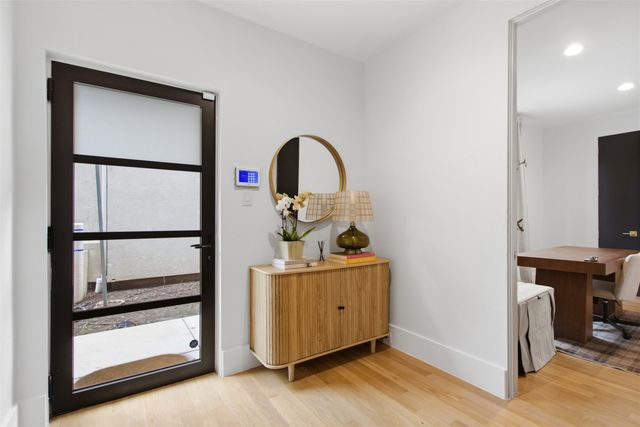 3541 Kalterra, Dallas, TX 75219