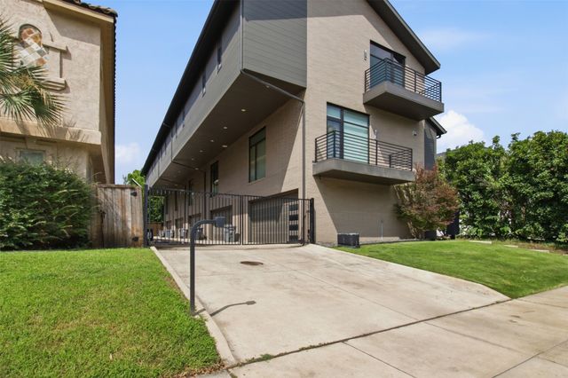 3541 Kalterra, Dallas, TX 75219