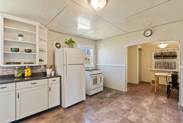 410 W Shannon Ave, Spokane, WA 99205