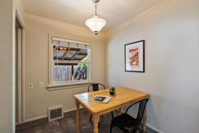 410 W Shannon Ave, Spokane, WA 99205