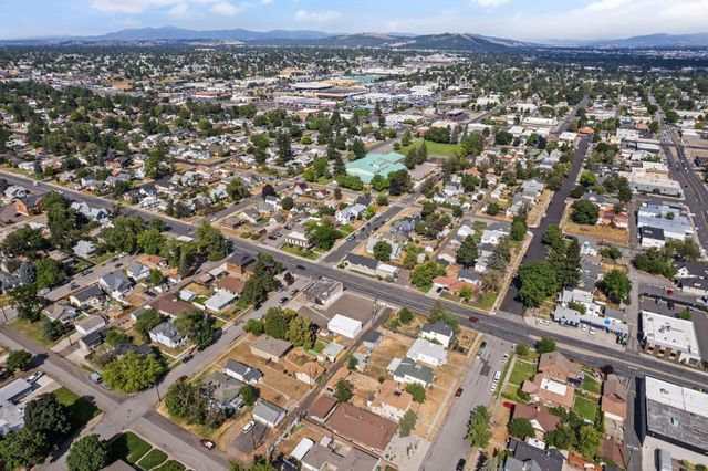 410 W Shannon Ave, Spokane, WA 99205