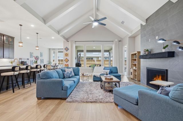 28065 Willow Glen Drive, Spring, TX 77386