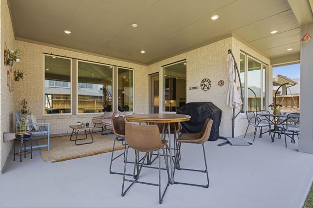 28065 Willow Glen Drive, Spring, TX 77386