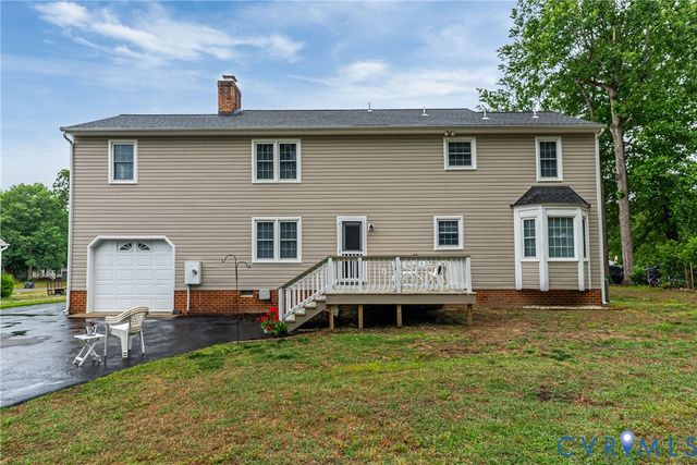 7450 Lake Terrell Dr, Hanover, VA 23111