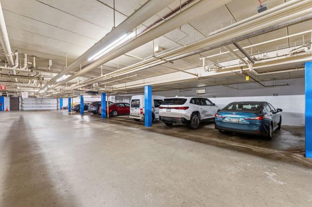 9500 Collegeview Road 206, Bloomington, MN 55437