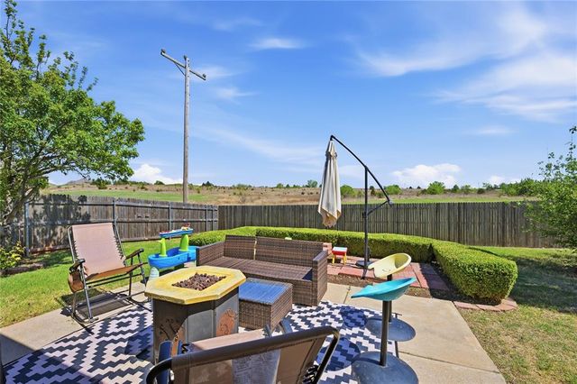 16912 Hardwood Place, Edmond, OK 73012