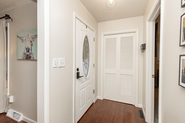 514 7th Avenue W, West Fargo, ND 58078