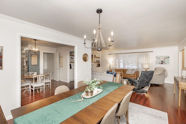 514 7th Avenue W, West Fargo, ND 58078