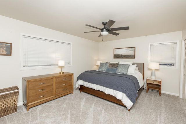 514 7th Avenue W, West Fargo, ND 58078