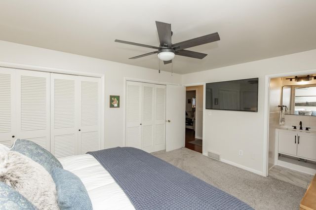 514 7th Avenue W, West Fargo, ND 58078