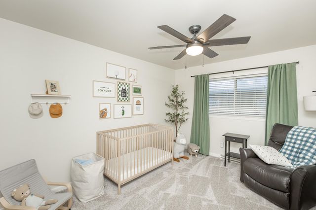 514 7th Avenue W, West Fargo, ND 58078