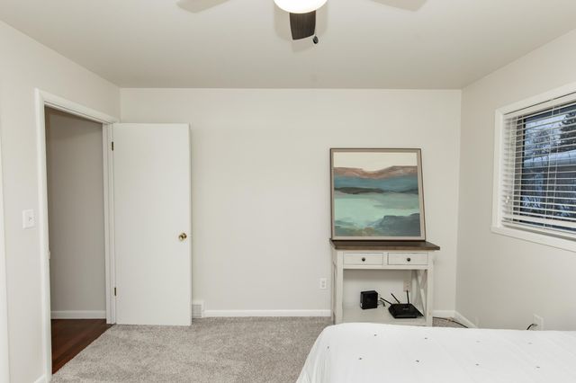 514 7th Avenue W, West Fargo, ND 58078