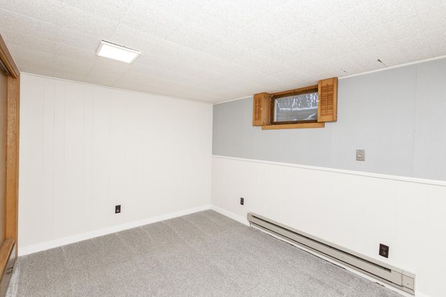 514 7th Avenue W, West Fargo, ND 58078