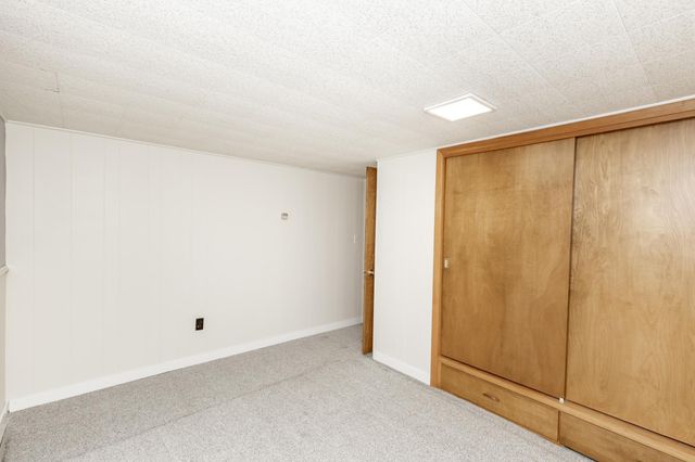 514 7th Avenue W, West Fargo, ND 58078