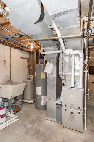 514 7th Avenue W, West Fargo, ND 58078