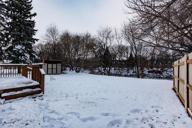 514 7th Avenue W, West Fargo, ND 58078