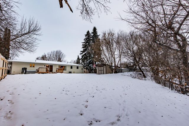 514 7th Avenue W, West Fargo, ND 58078