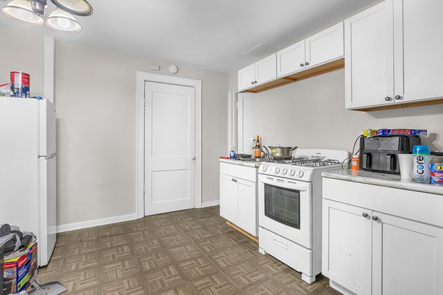 15 Rimbach Street, Hammond, IN 46320