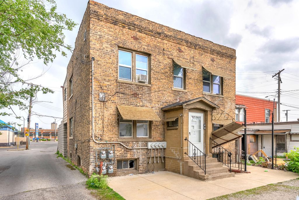 15 Rimbach Street, Hammond, IN 46320