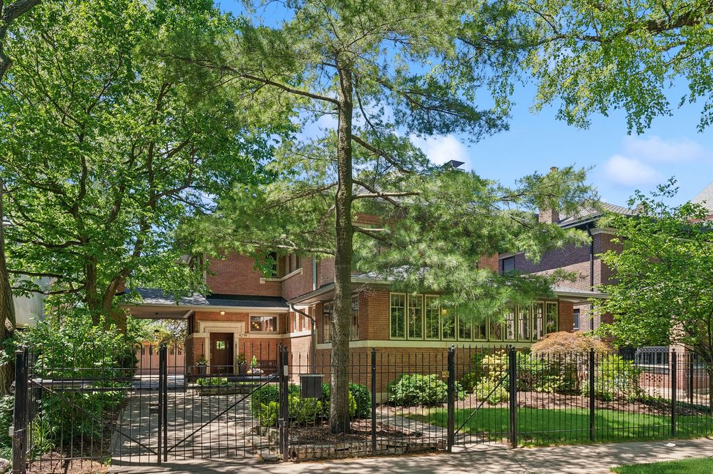 4234 N Hazel Street, Chicago, IL 60613 — exterior