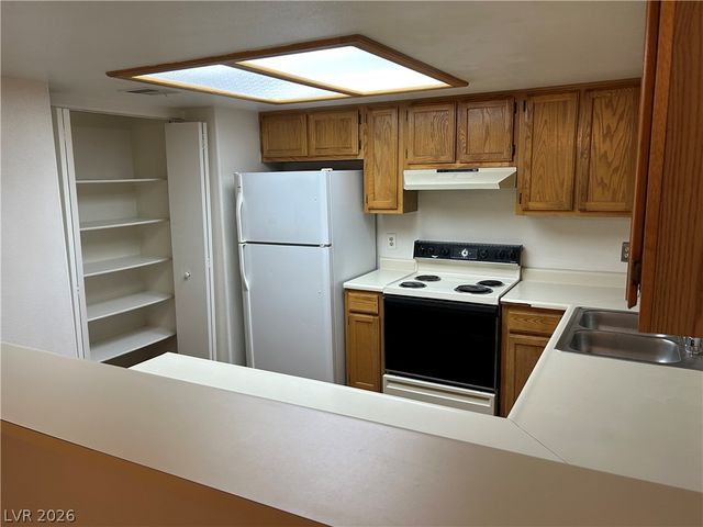 3450 Erva Street 154, Las Vegas, NV 89117