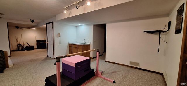 3378 E 1000 N Road, Syracuse, IN 46567