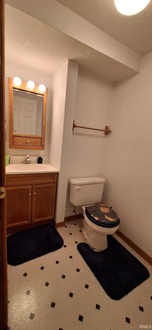 3378 E 1000 N Road, Syracuse, IN 46567