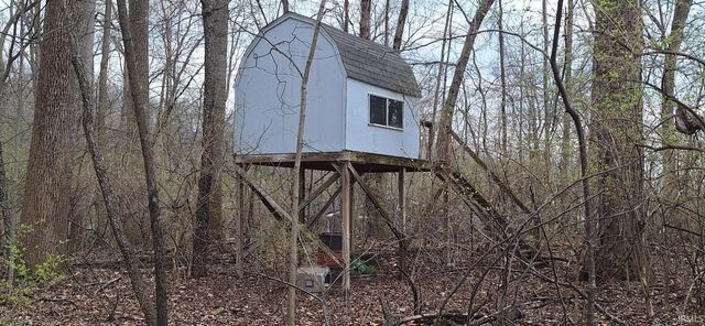 3378 E 1000 N Road, Syracuse, IN 46567