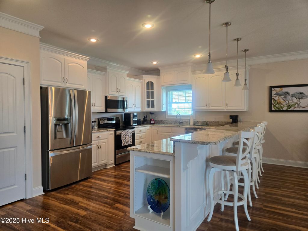 Image 11 of property listing at 429 Live Oak Road, Newport, NC 28570