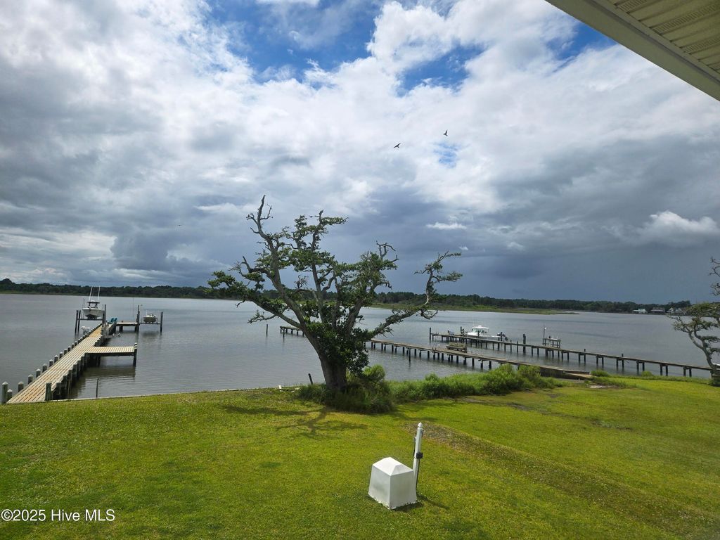 Image 24 of property listing at 429 Live Oak Road, Newport, NC 28570