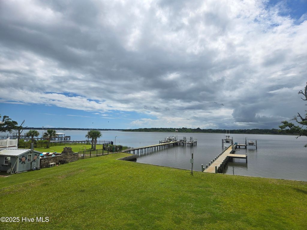 Image 25 of property listing at 429 Live Oak Road, Newport, NC 28570