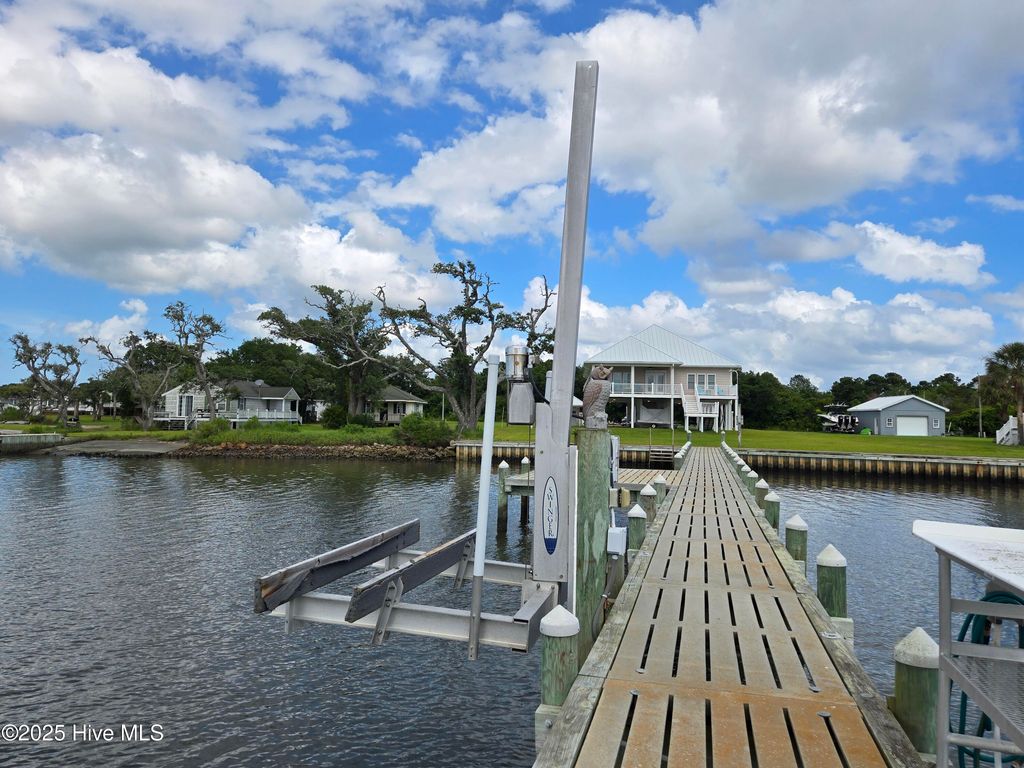 Image 28 of property listing at 429 Live Oak Road, Newport, NC 28570