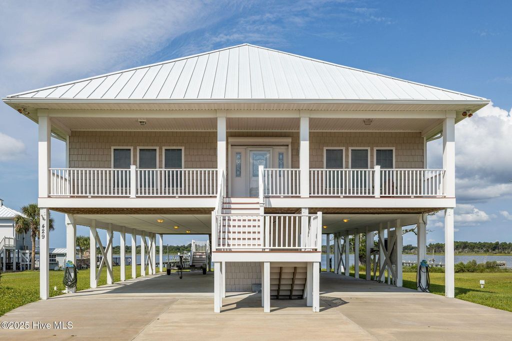 Image 43 of property listing at 429 Live Oak Road, Newport, NC 28570