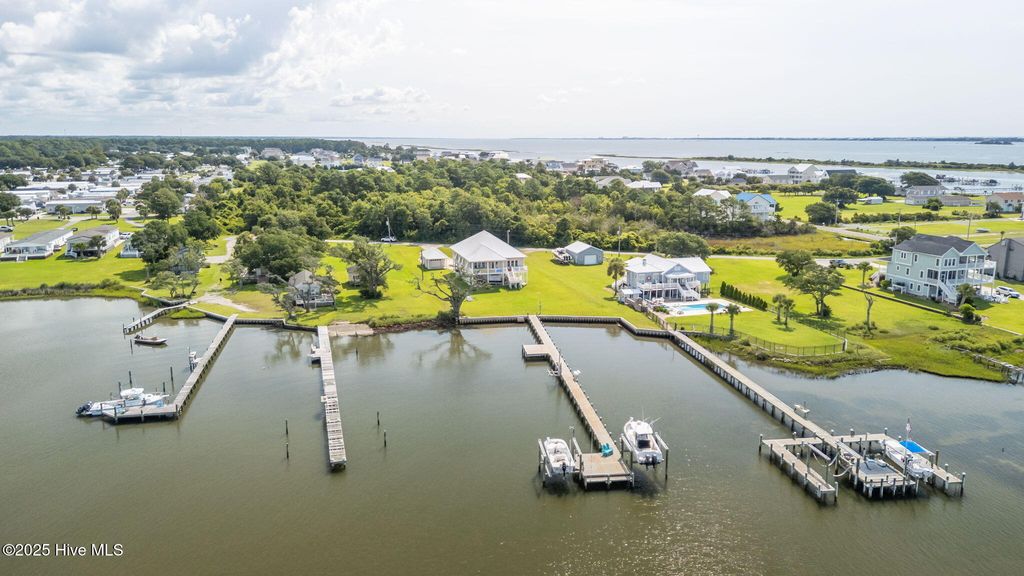 Image 74 of property listing at 429 Live Oak Road, Newport, NC 28570